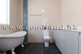 CLEAR WATER BAY Spacious Village House For Sale