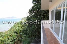 CLEAR WATER BAY Spacious Village House For Sale