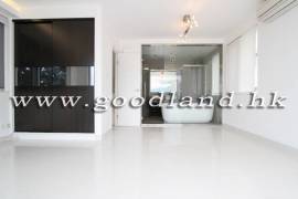 CLEAR WATER BAY Spacious Village House For Sale