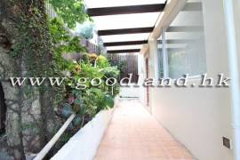 CLEAR WATER BAY Spacious Village House For Sale