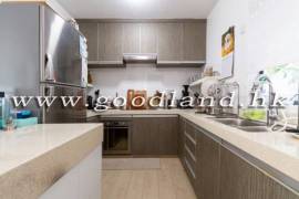 CLEAR WATER BAY Spacious Village House For Sale