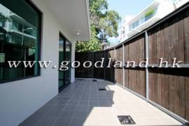 CLEAR WATER BAY Spacious Village House For Sale