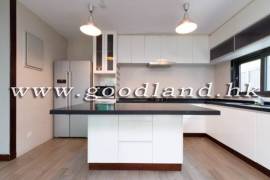 CLEAR WATER BAY Spacious Village House For Sale