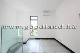 CLEAR WATER BAY Spacious Village House For Sale