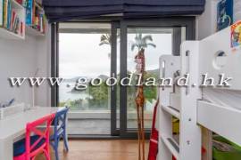 CLEAR WATER BAY Spacious Village House For Sale