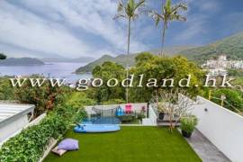 CLEAR WATER BAY Spacious Village House For Sale