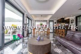 CLEAR WATER BAY Spacious Village House For Sale
