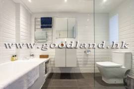 CLEAR WATER BAY Spacious Village House For Sale