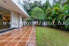 CLEAR WATER BAY Spacious Village House For Sale