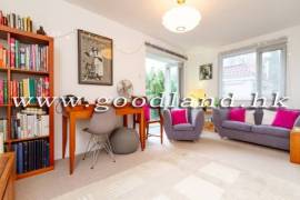 CLEAR WATER BAY Spacious Village House For Sale