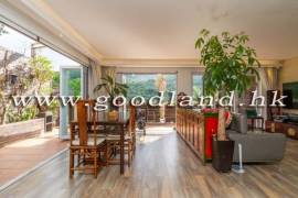 CLEAR WATER BAY Spacious Village House For Sale