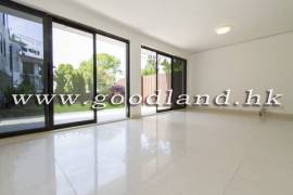 CLEAR WATER BAY House with Big Garden For Sale