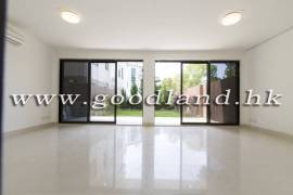 CLEAR WATER BAY House with Big Garden For Sale