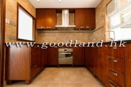 CLEAR WATER BAY House with Big Garden For Sale