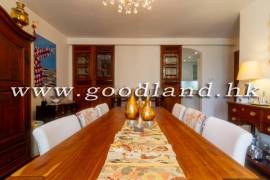 CLEAR WATER BAY Renovated Bright Village House For Sale