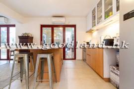 CLEAR WATER BAY Semi-Detached Sea View Garden House For Sale