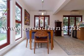 CLEAR WATER BAY Semi-Detached Sea View Garden House For Sale