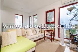 CLEAR WATER BAY Semi-Detached Sea View Garden House For Sale