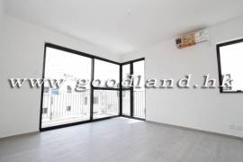 CLEAR WATER BAY Renovated Upper Duplex Village House For Sale