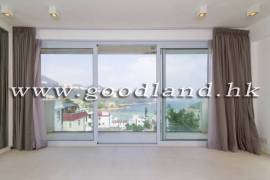 CLEAR WATER BAY Renovated Semi-Detached Sea View Garden House For Sale