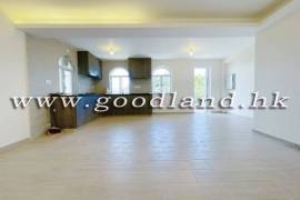 CLEAR WATER BAY Private Rooftop Village House For Sale