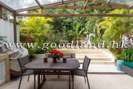 CLEAR WATER BAY Semi-Detached Lawn Garden House For Sale