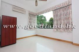 SAI KUNG Detached Garden Village House For Sale