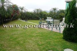 SAI KUNG Detached Garden Village House For Sale