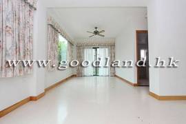 SAI KUNG Detached Garden Village House For Sale