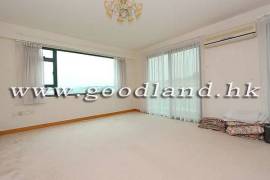 SAI KUNG Detached Garden Village House For Sale