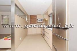 SAI KUNG Newly Renovated Village House For Sale