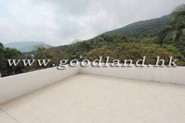SAI KUNG Newly Renovated Village House For Sale