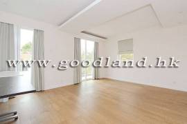 SAI KUNG Newly Renovated Village House For Sale