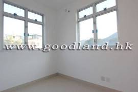 SAI KUNG Renovated Garden Villa For Sale