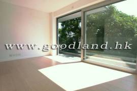 SAI KUNG Renovated Garden Village House For Sale