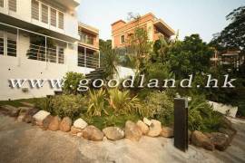 SAI KUNG Detached Western Garden House For Sale