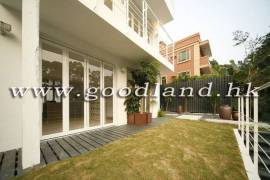 SAI KUNG Detached Western Garden House For Sale