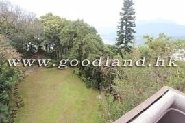 SAI KUNG Sea View Lawn Garden Village House For Sale