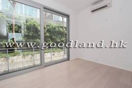 SAI KUNG Renovated Garden Village House For Sale | Open Kitchen