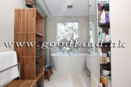 SAI KUNG Renovated Sea View Village House For Sale | Pool Complex