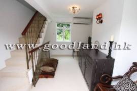 SAI KUNG Renovated Garden Village House For Sale | Greenery View