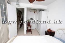 SAI KUNG Renovated Garden Village House For Sale | Greenery View