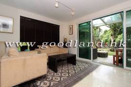 SAI KUNG Renovated Lawn Garden Village House For Sale