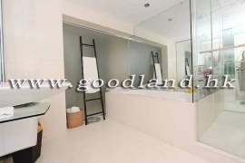 SAI KUNG Renovated Lawn Garden Village House For Sale