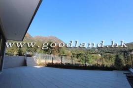 SAI KUNG Mid-Level Garden Sea View Village House For Sale