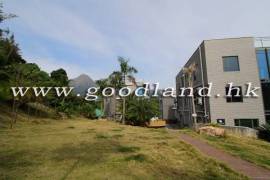 SAI KUNG Newly Renovated Villa For Sale | High Ceiling