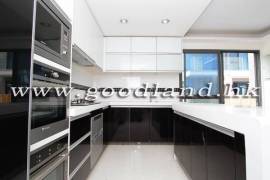 SAI KUNG Newly Renovated Villa For Sale | High Ceiling
