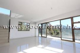 SAI KUNG Mid-Level Greenery Sea View Village House For Sale