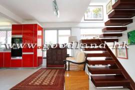 SAI KUNG Renovated Sea View Village House For Sale | Rare Market