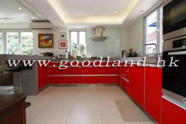 SAI KUNG Renovated Sea View Village House For Sale | Rare Market